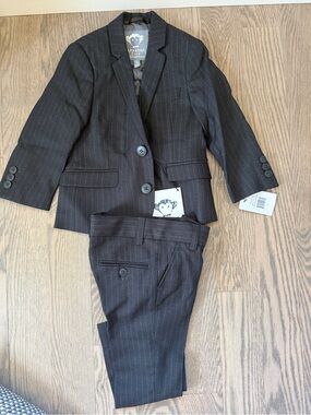 NWT Appaman Charcoal Pencil Strip Mod Suit